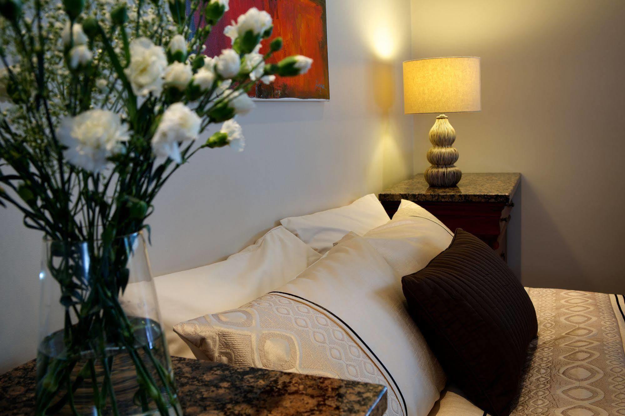 No. 82 B&B Stratford-upon-Avon Eksteriør billede