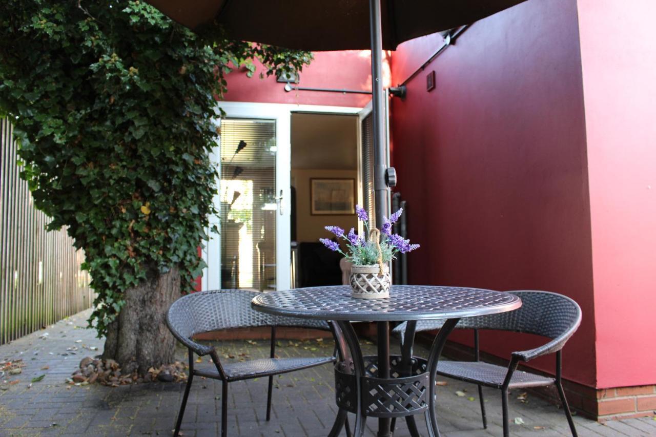 No. 82 B&B Stratford-upon-Avon Eksteriør billede